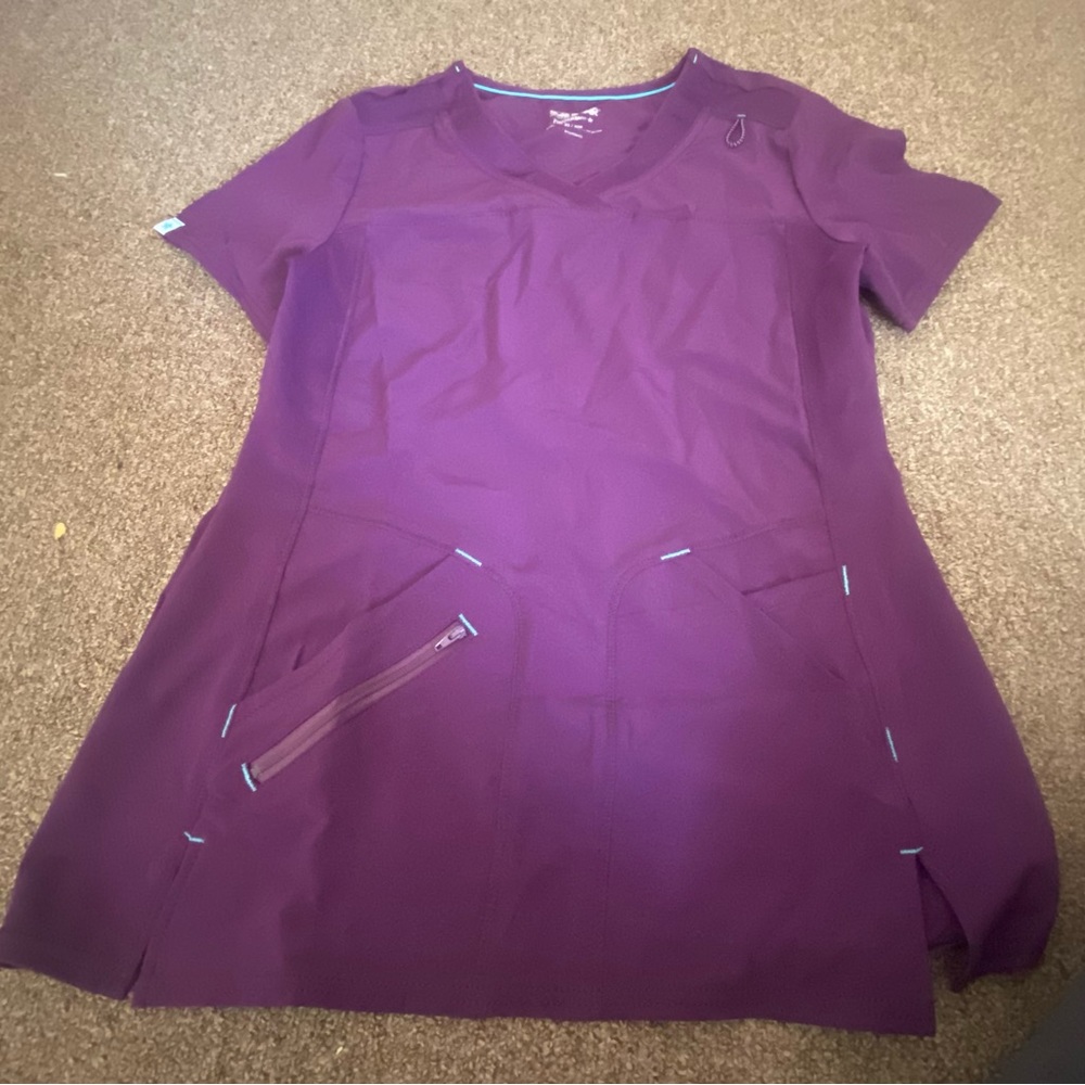 Brand new Scrub Size small top and Size medium bottom. Can sell separately!!